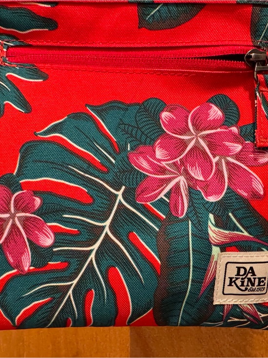 Dakine Handbags - Dakine Jive Crossbody Bag